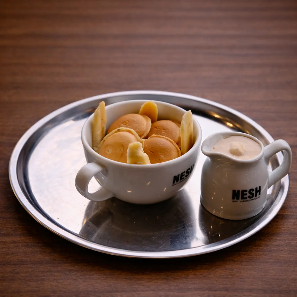 Nesh Tiny Cake Bueno Cup
